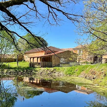 Nyaraló Gite Sivade Maison Artiste Jardin Cloture
