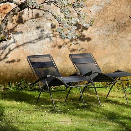 Gite Sivade Maison Artiste Jardin Cloture Nyaraló *