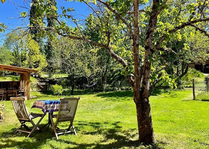 Дом отдыха Pour 2 - Jardin Cloture - Grande Terrasse Couverte Capdrot